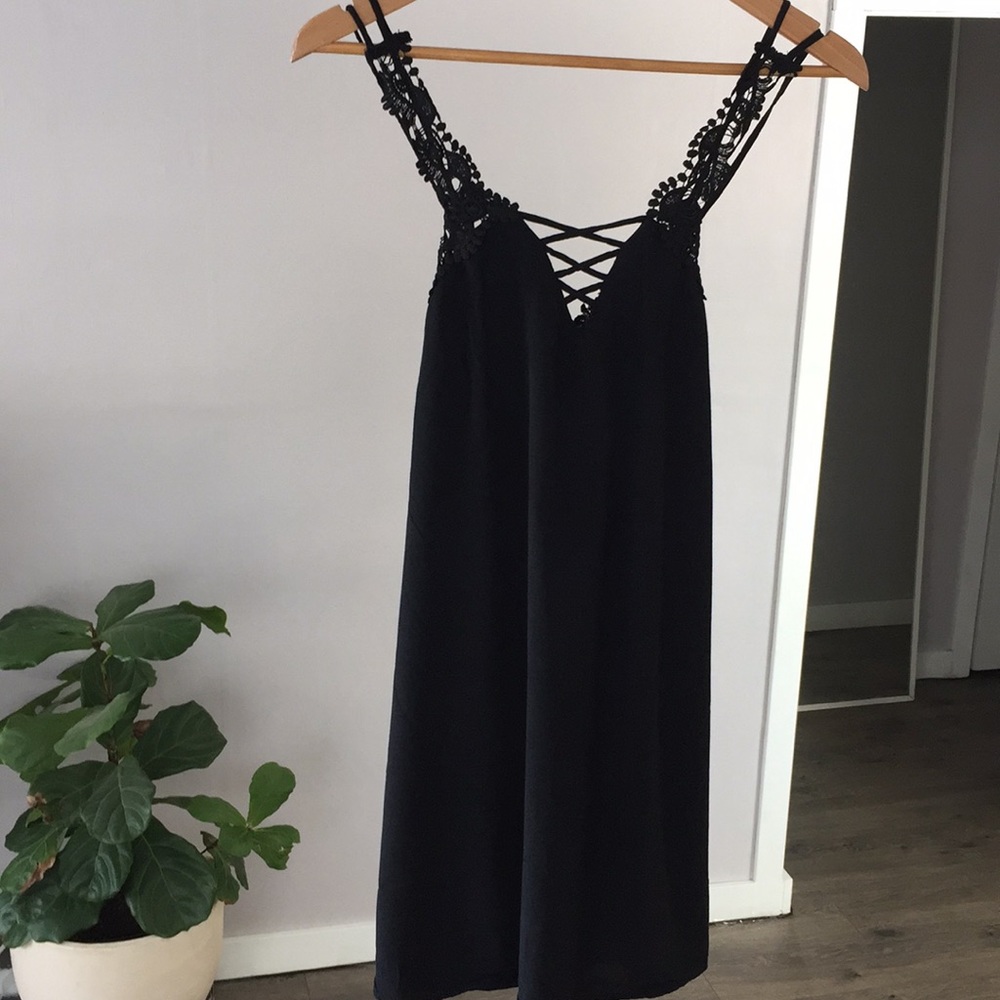 Loveriche Black Dress